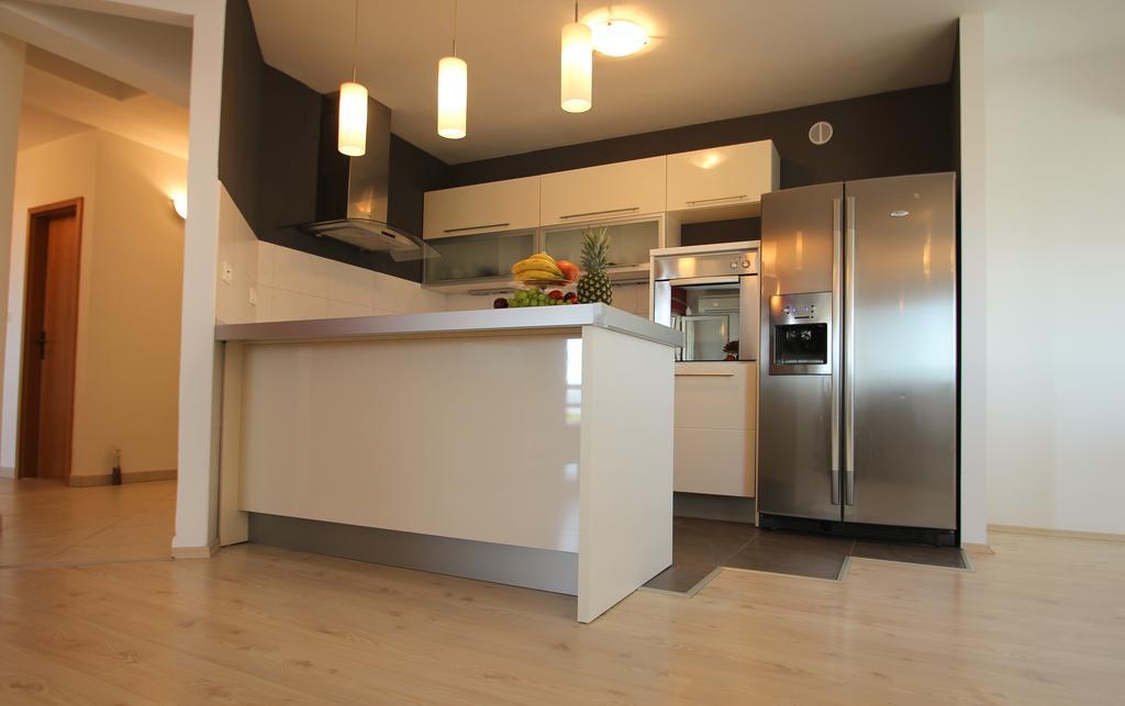 Apartment Lara Kaštel Novi Extérieur photo