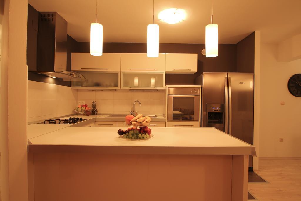 Apartment Lara Kaštel Novi Extérieur photo