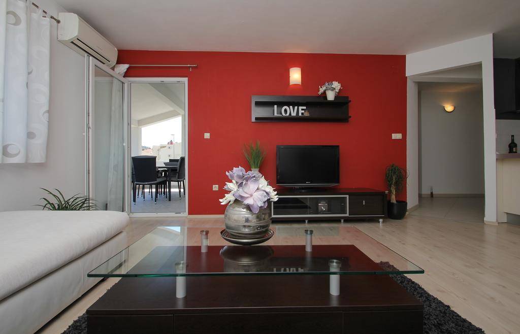 Apartment Lara Kaštel Novi Extérieur photo